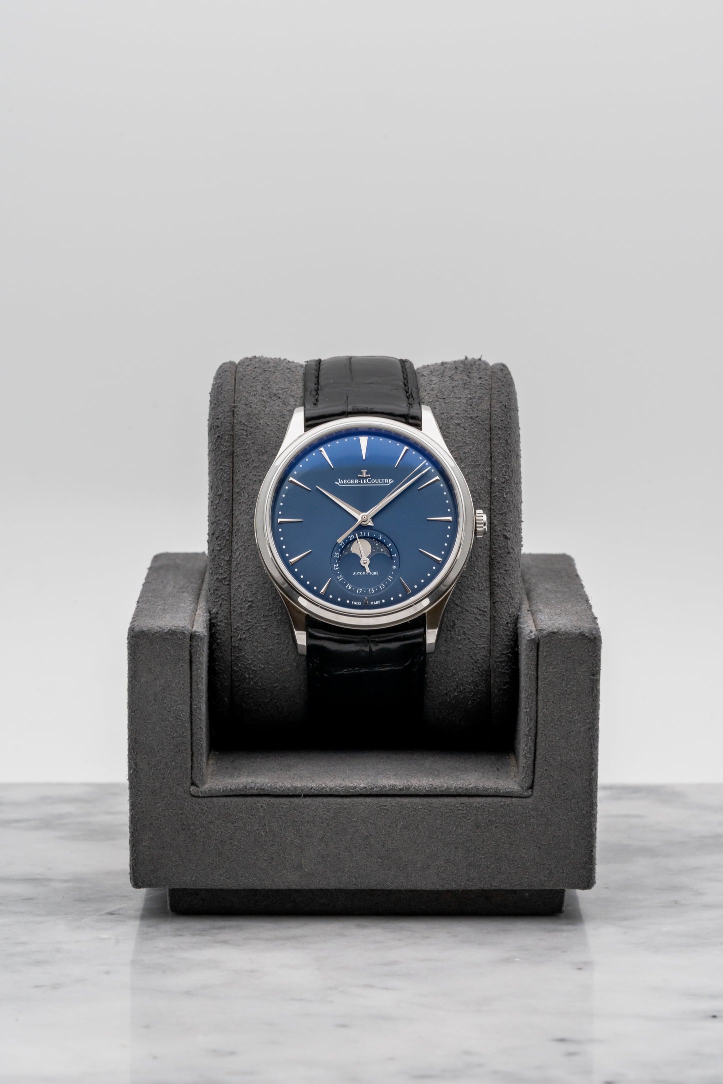 Jaeger-LeCoultre Master Ultra Thin Moon Q1368480 Blue Dial
