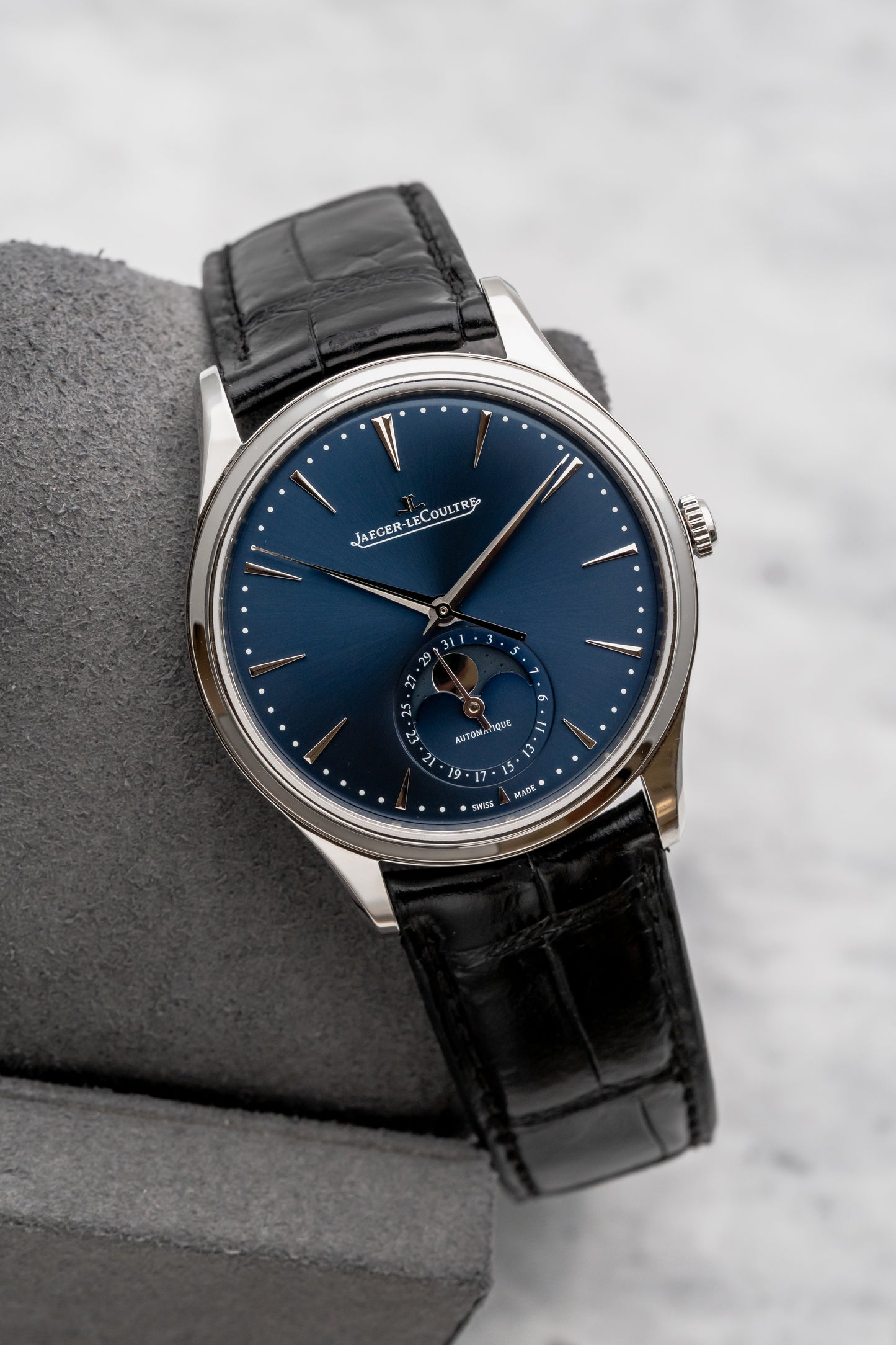 Jaeger-LeCoultre Master Ultra Thin Moon Q1368480