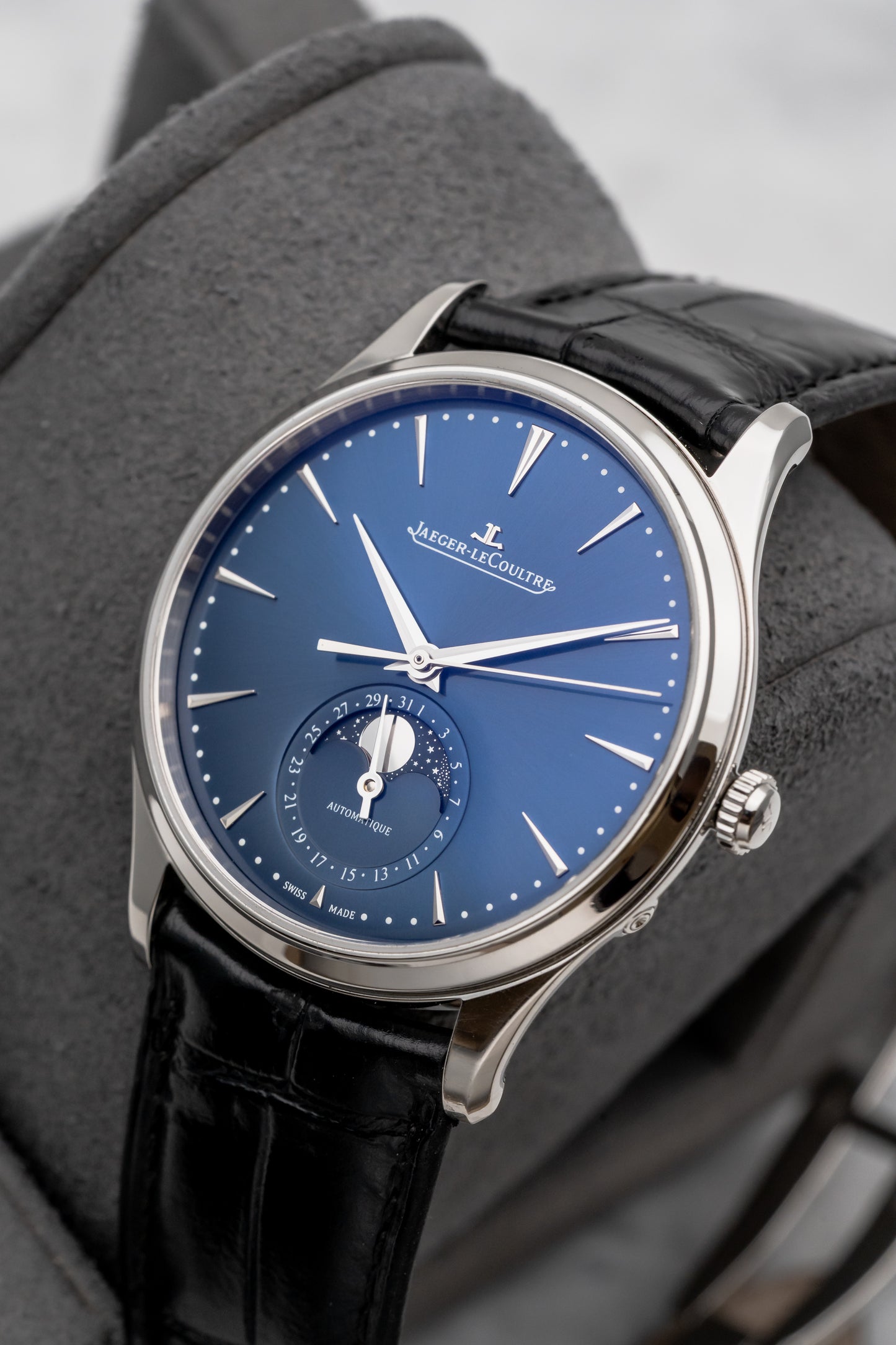 Jaeger-LeCoultre Master Ultra Thin Moon Q1368480