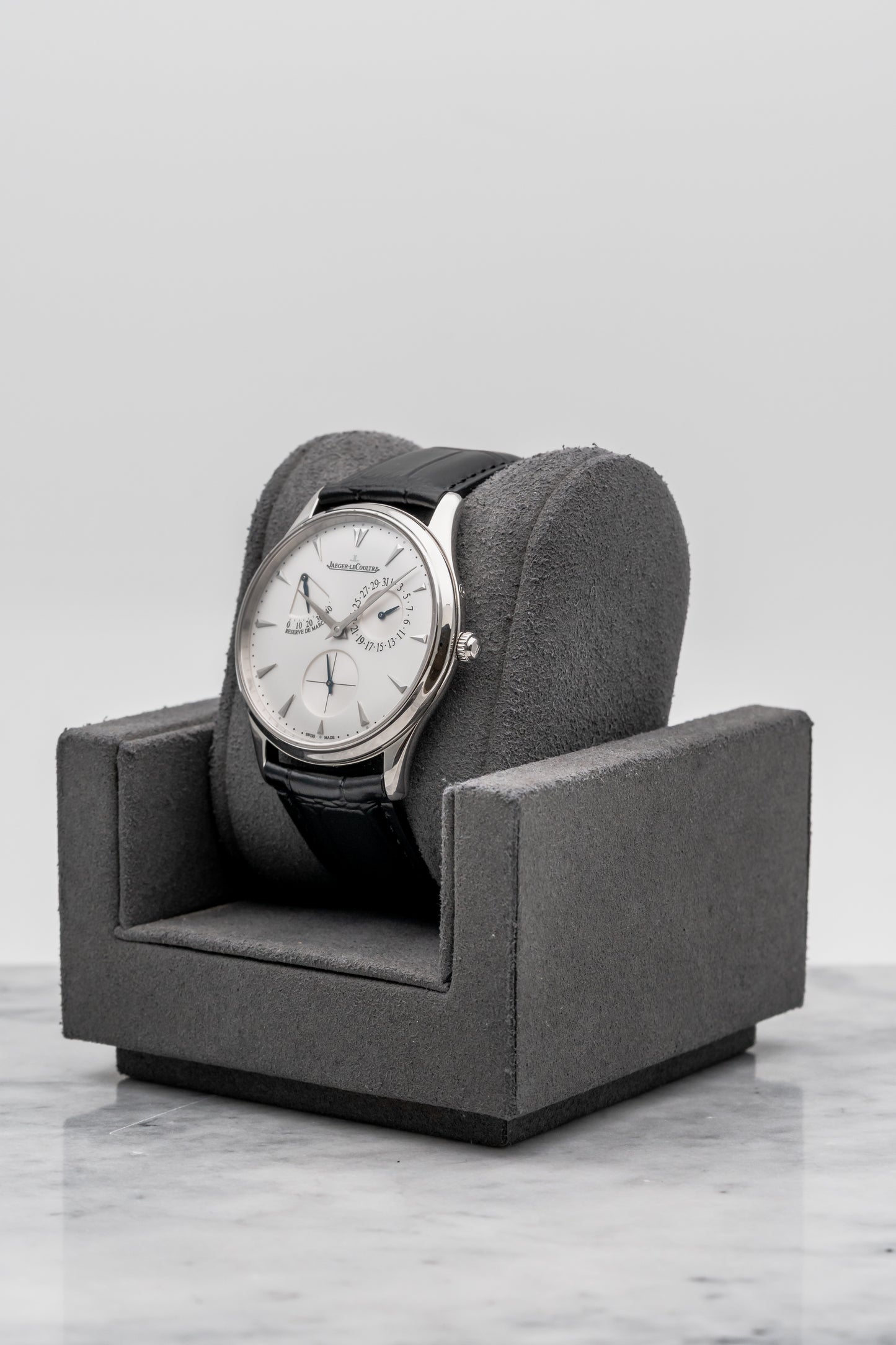 Jaeger-LeCoultre Master Ultra Thin Réserve de Marche Q1378420 Silver Dial
