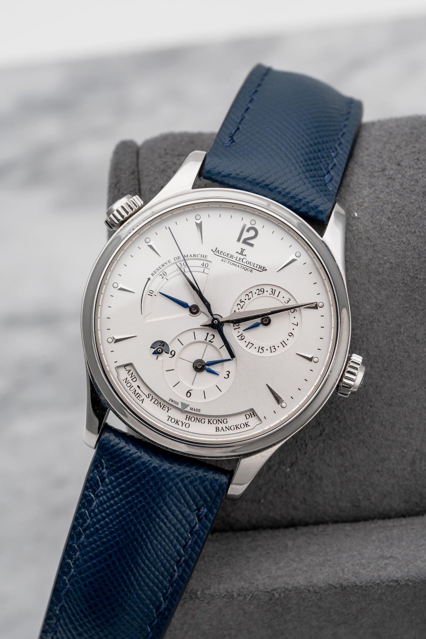 Jaeger-LeCoultre Master Control Geographic Q1428421, Silver Dial