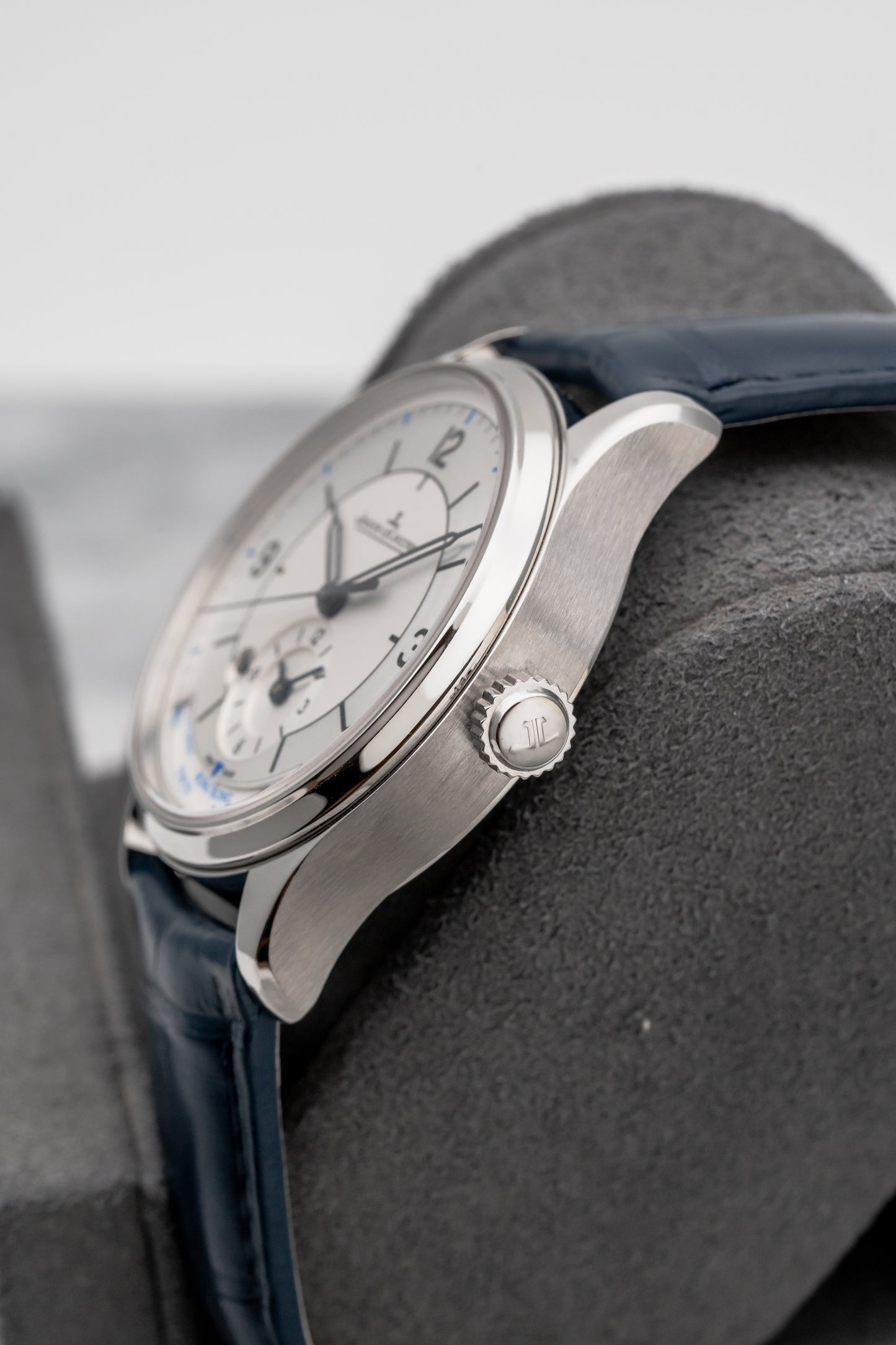 Jaeger-LeCoultre Master Geographic Q1428530 Silver Dial