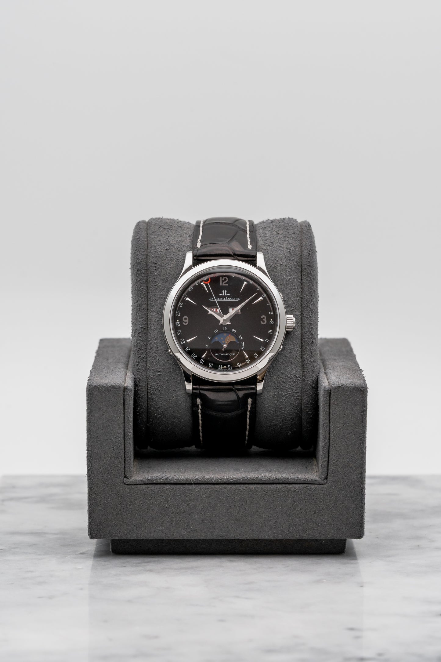 Jaeger-LeCoultre Master Moon Q143847A Black Dial