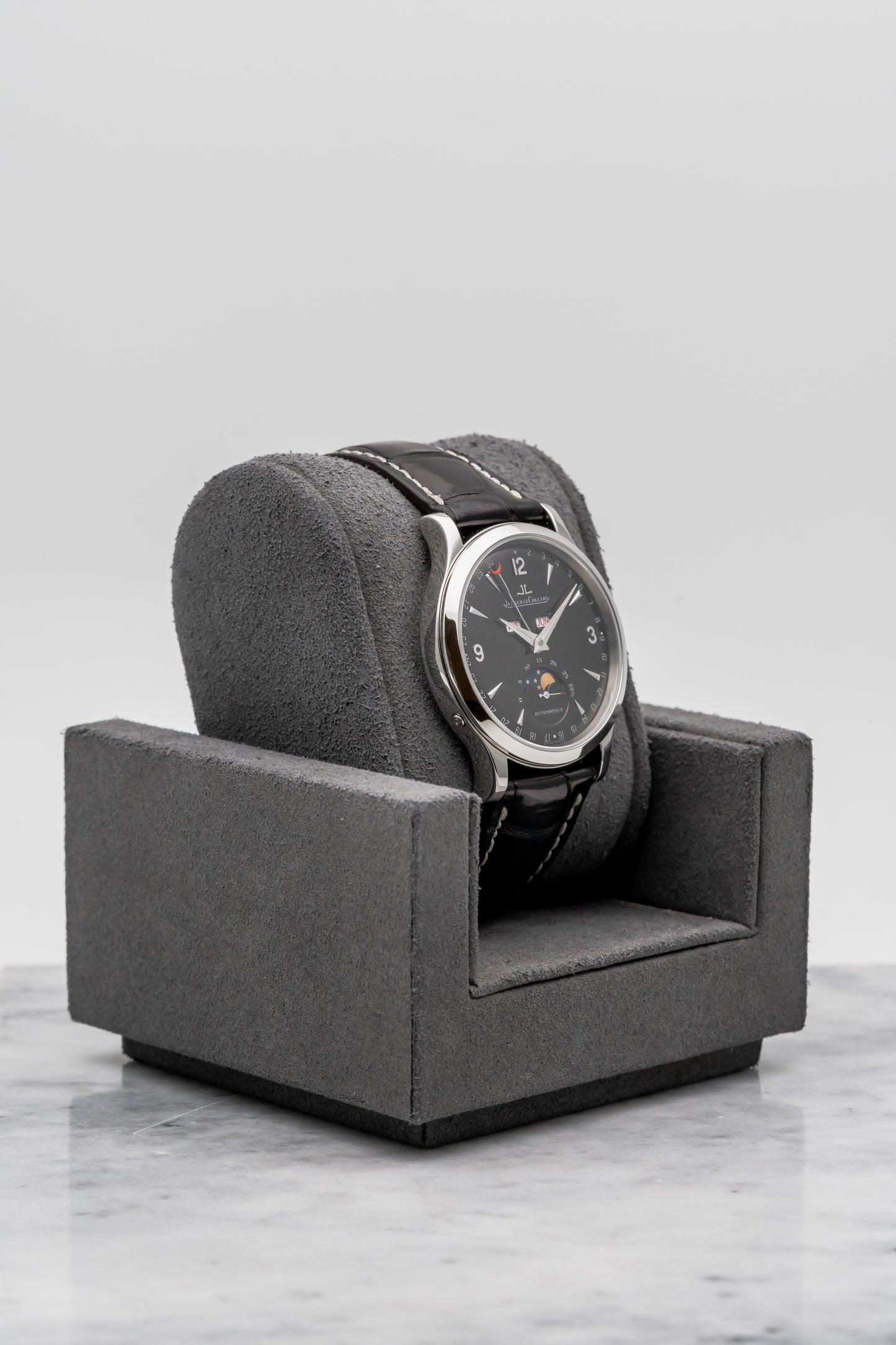 Jaeger-LeCoultre Master Moon Q143847A Black Dial