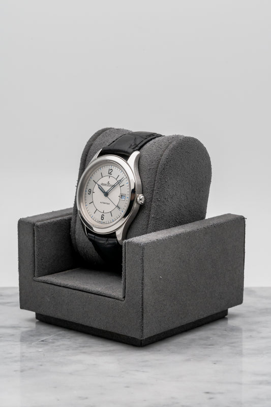 Jaeger-LeCoultre Master Control Date Q1548530 Silver Sector Dial