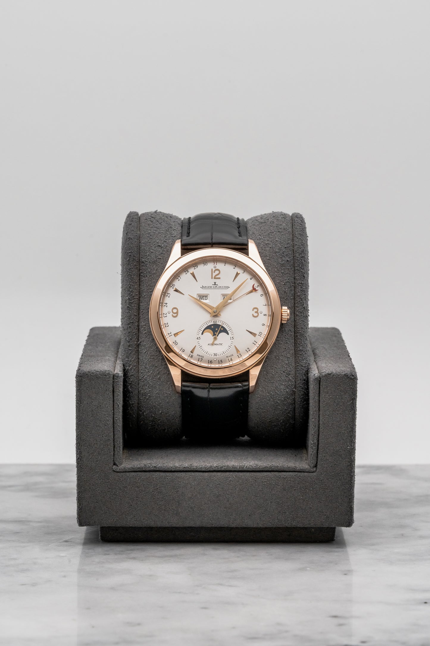 Jaeger-LeCoultre Master Calendar Rose Gold Q1552520 Silver Dial