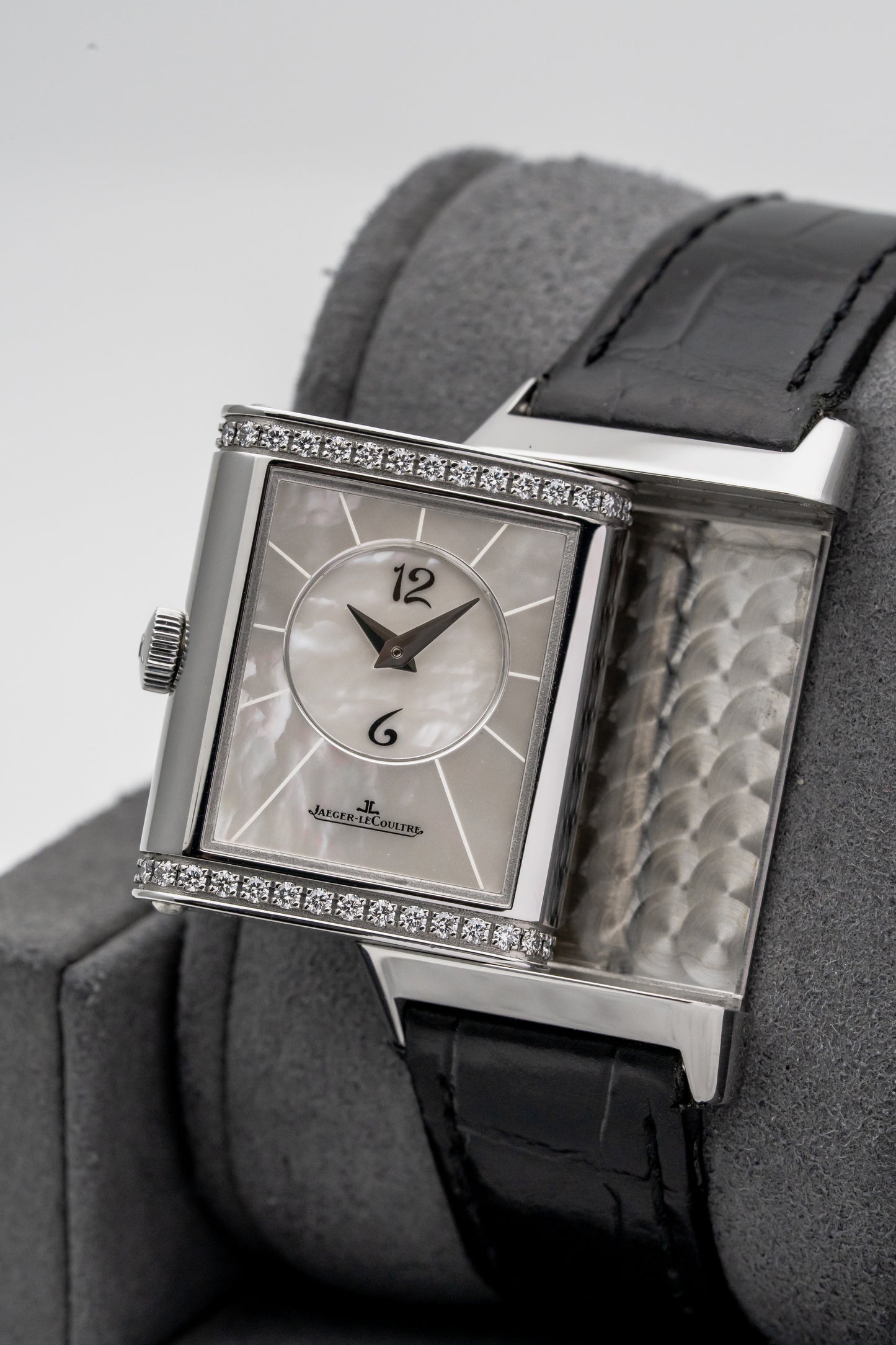Jaeger-LeCoultre Reverso Duetto Q25884LE, Silver Dial