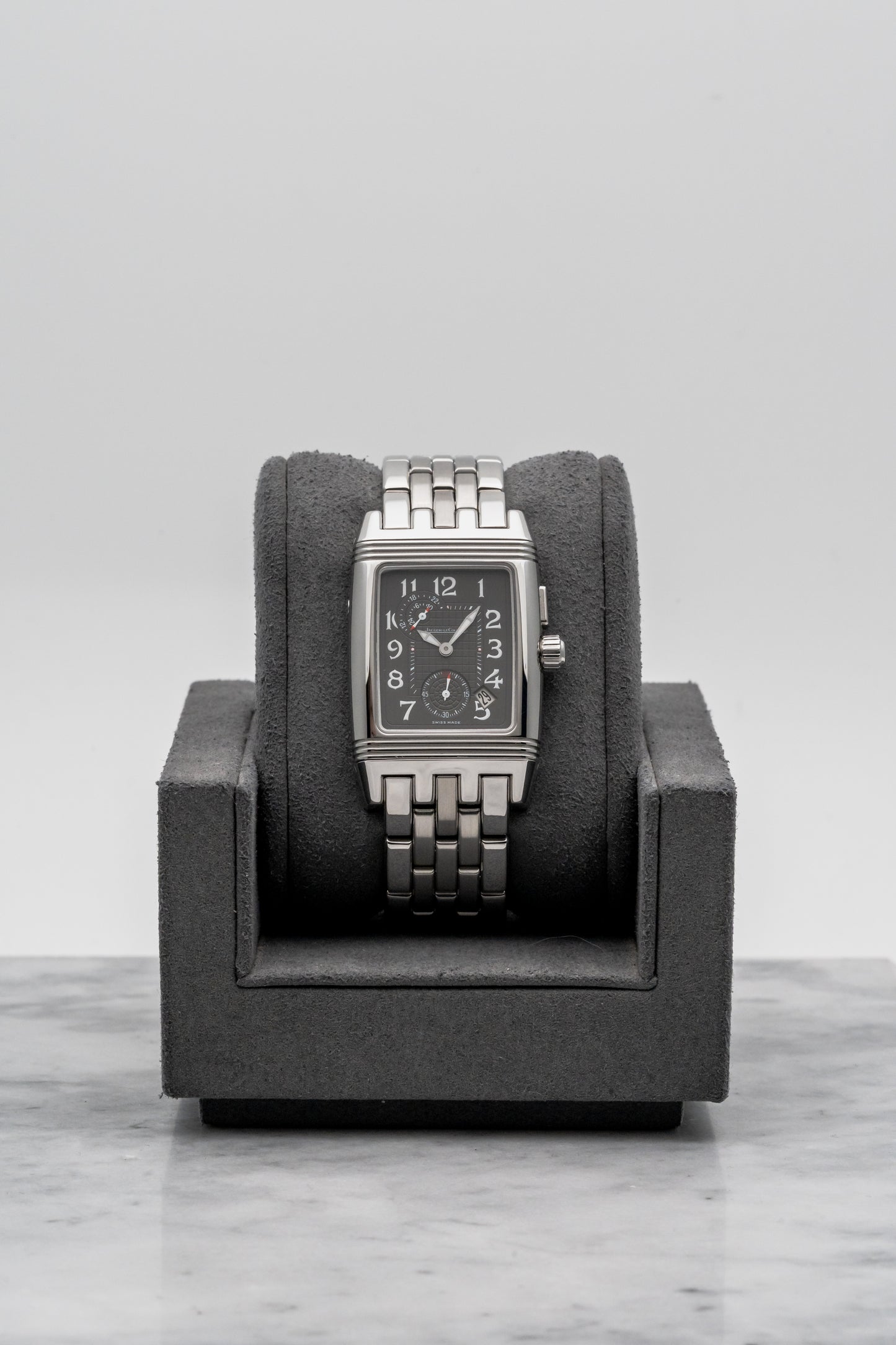 Jaeger-LeCoultre Reverso Gran Sport Q2948102, Black & Silver Dial