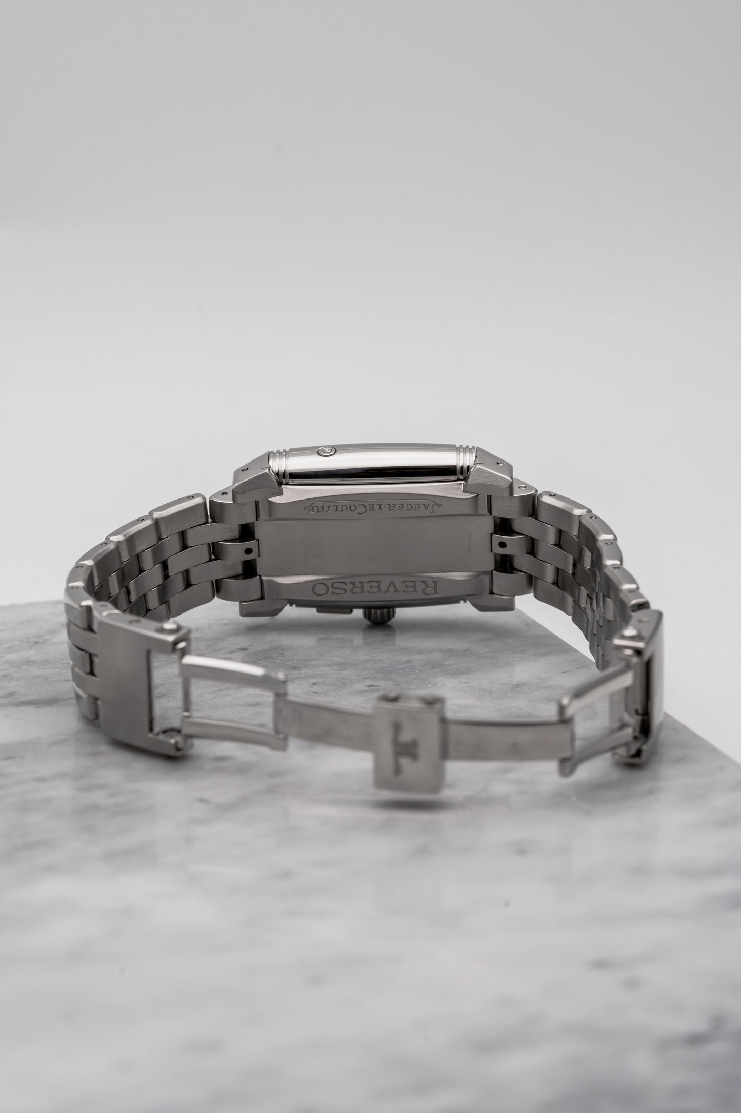 Jaeger-LeCoultre Reverso Gran Sport Q2948102, Black & Silver Dial