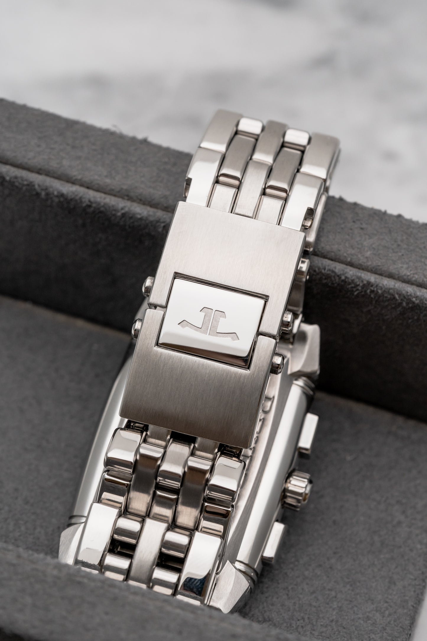 Jaeger-LeCoultre Reverso Gran’Sport Chronograph Q2958101 Silver Dial