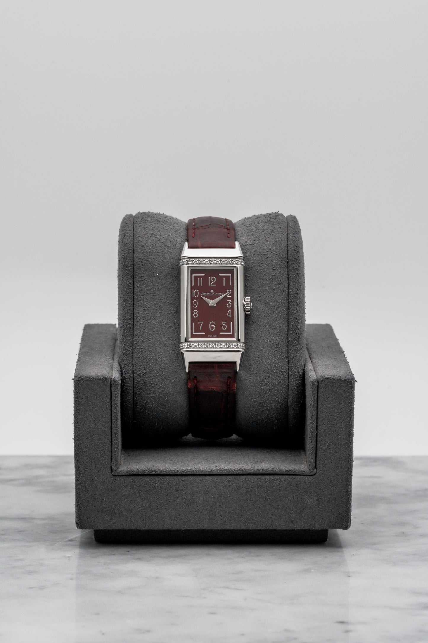 Jaeger-LeCoultre Reverso One Monoface Q3288560 Red Dial