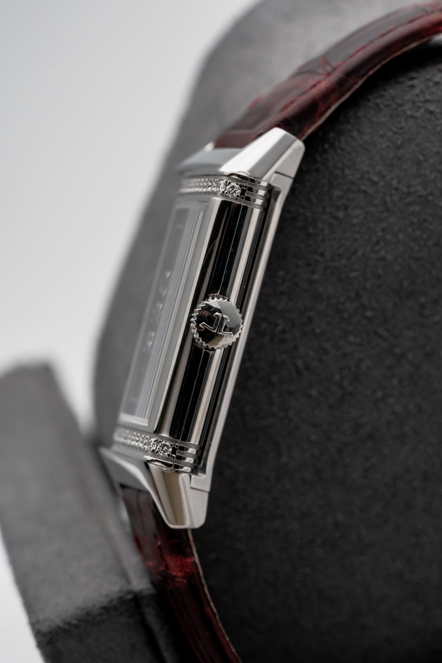 Jaeger-LeCoultre Reverso One Monoface Q3288560 Red Dial