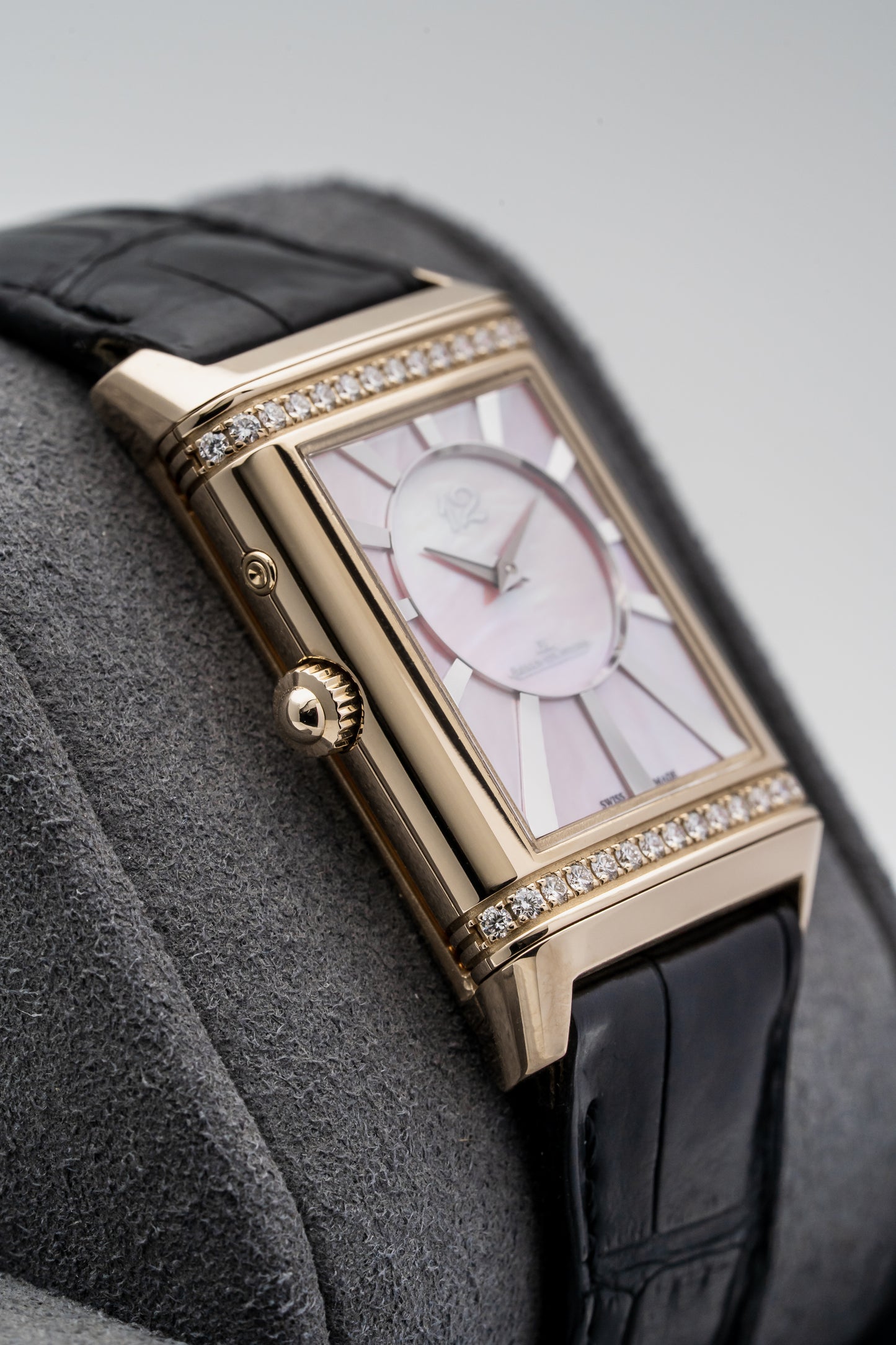 Jaeger-LeCoultre Reverso Duetto Q3302421 Rose Gold, Silver & Pink Mother-of-Pearl Dial