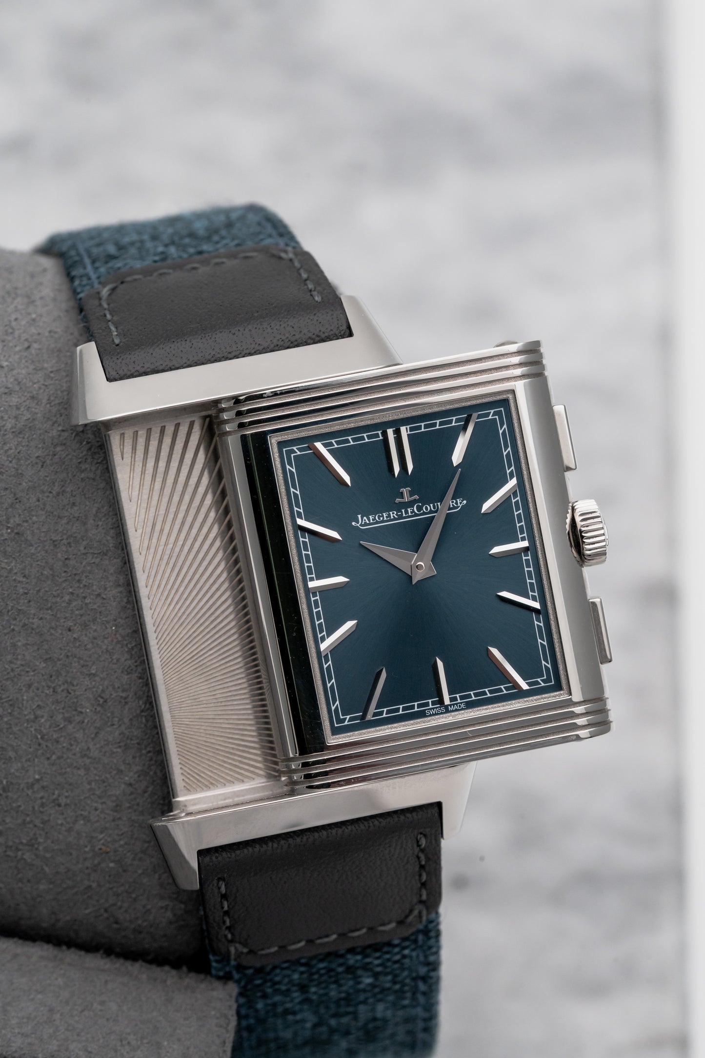 Jaeger-LeCoultre Reverso Tribute Chronograph Q389848J Blue Dial
