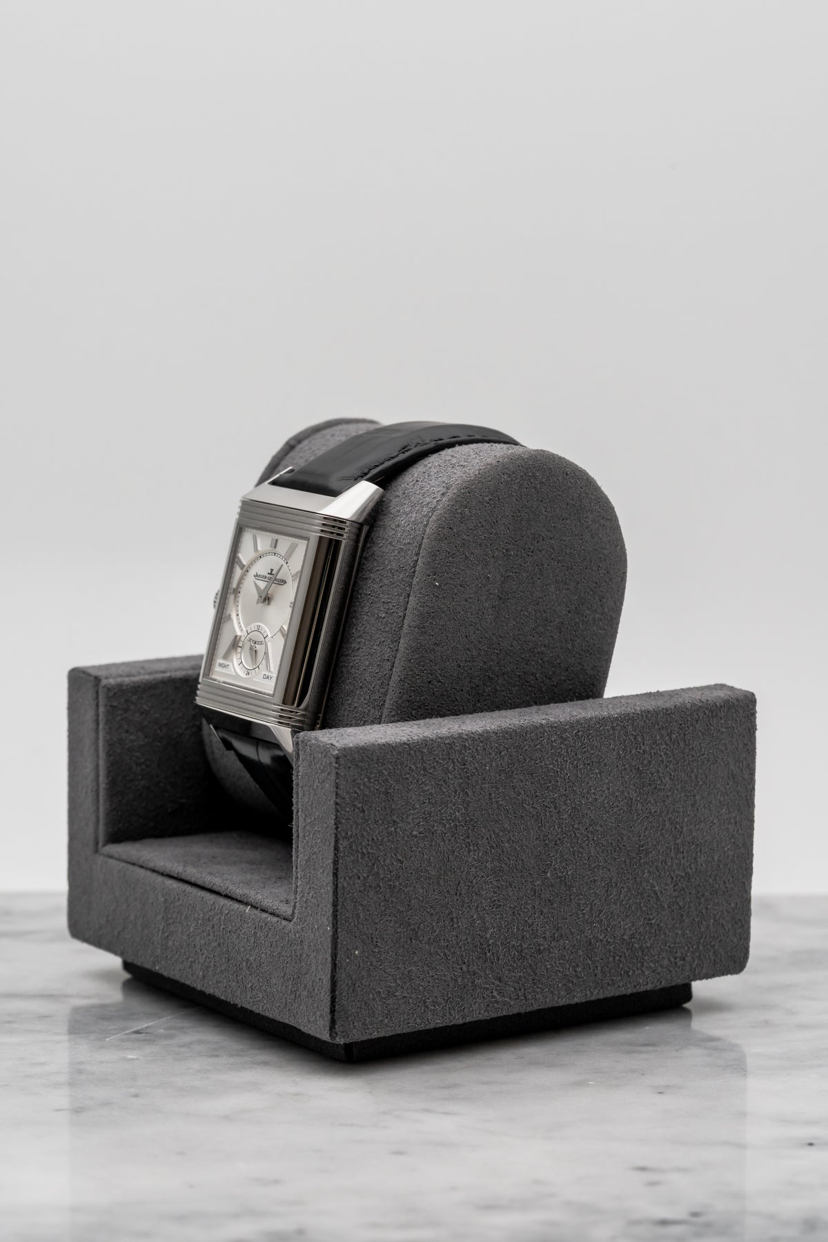 Jaeger-LeCoultre Reverso Tribute Duoface Small Seconds Q398847J Black/Silver Dial