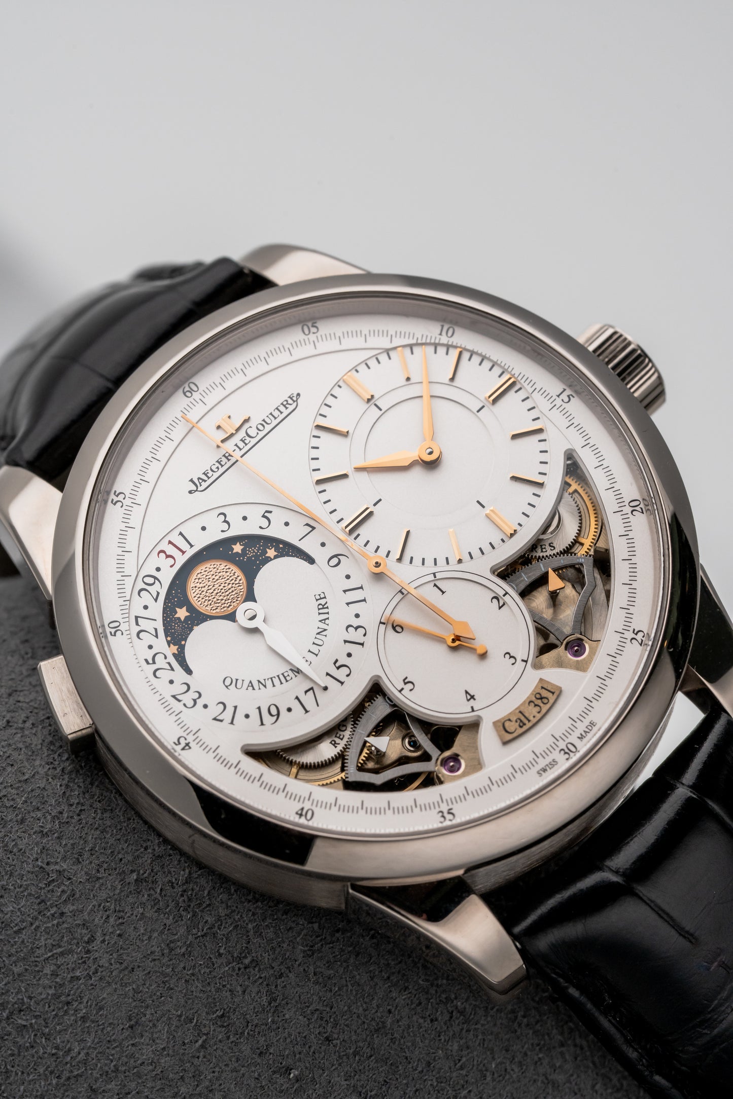 Jaeger-LeCoultre Duomètre Quantième Lunaire Q6043420 Silver Dial