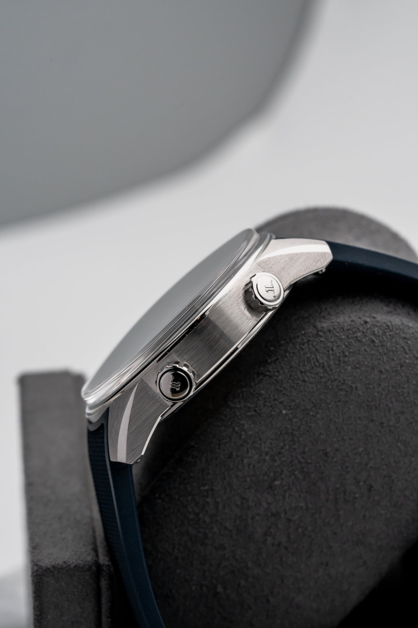 Jaeger-LeCoultre Polaris Perpetual Calendar Q9088180