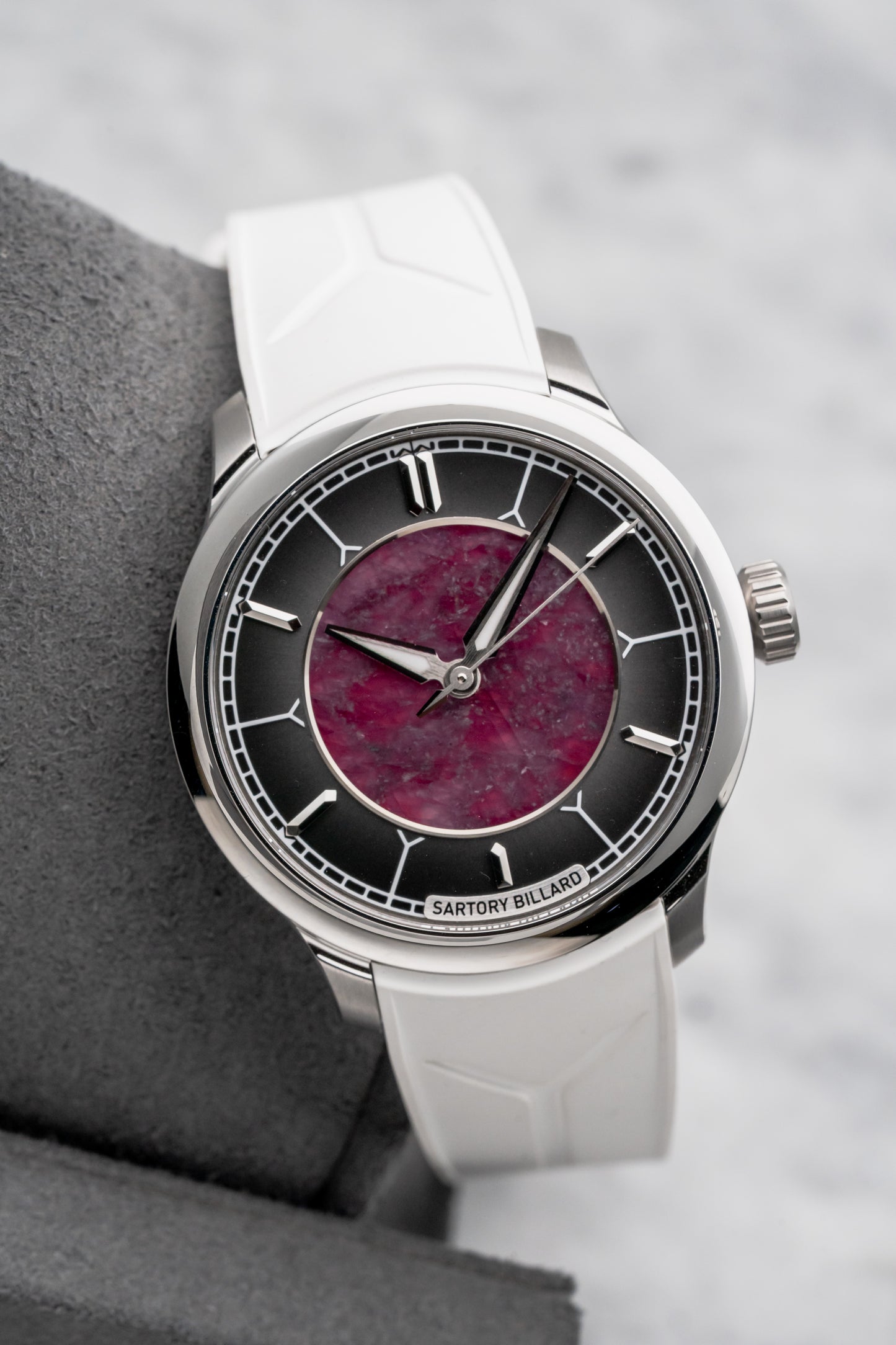 Sartory Billard SB04-E Ruby Stone
