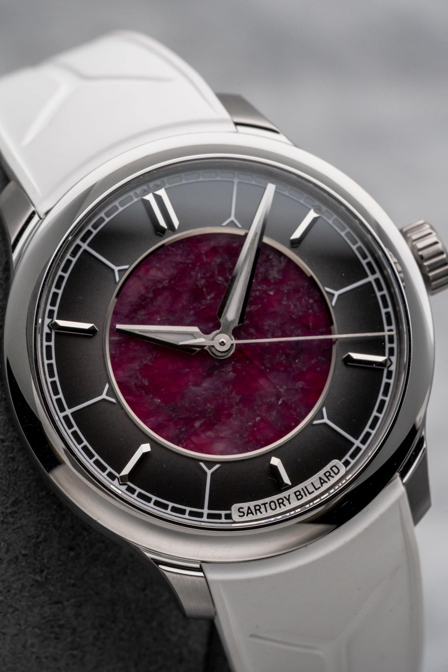 Sartory Billard SB04-E Ruby Stone