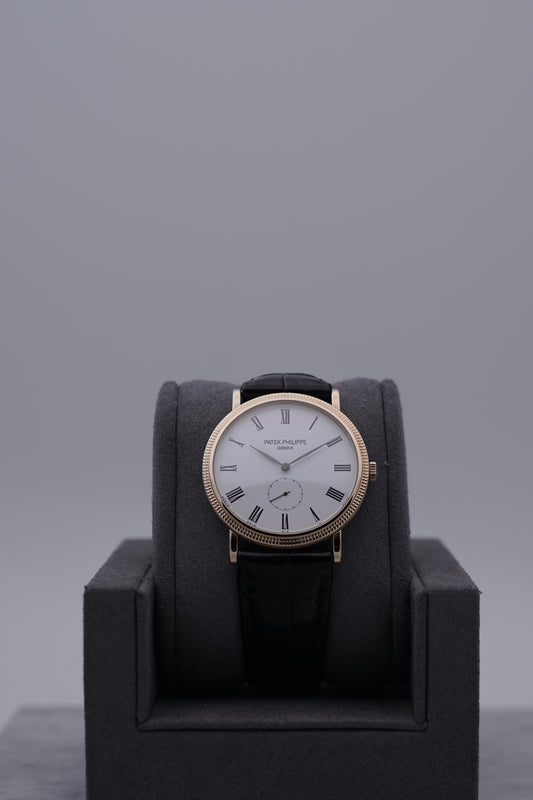 Patek Philippe Calatrava 5119J Clous de Paris Bezel