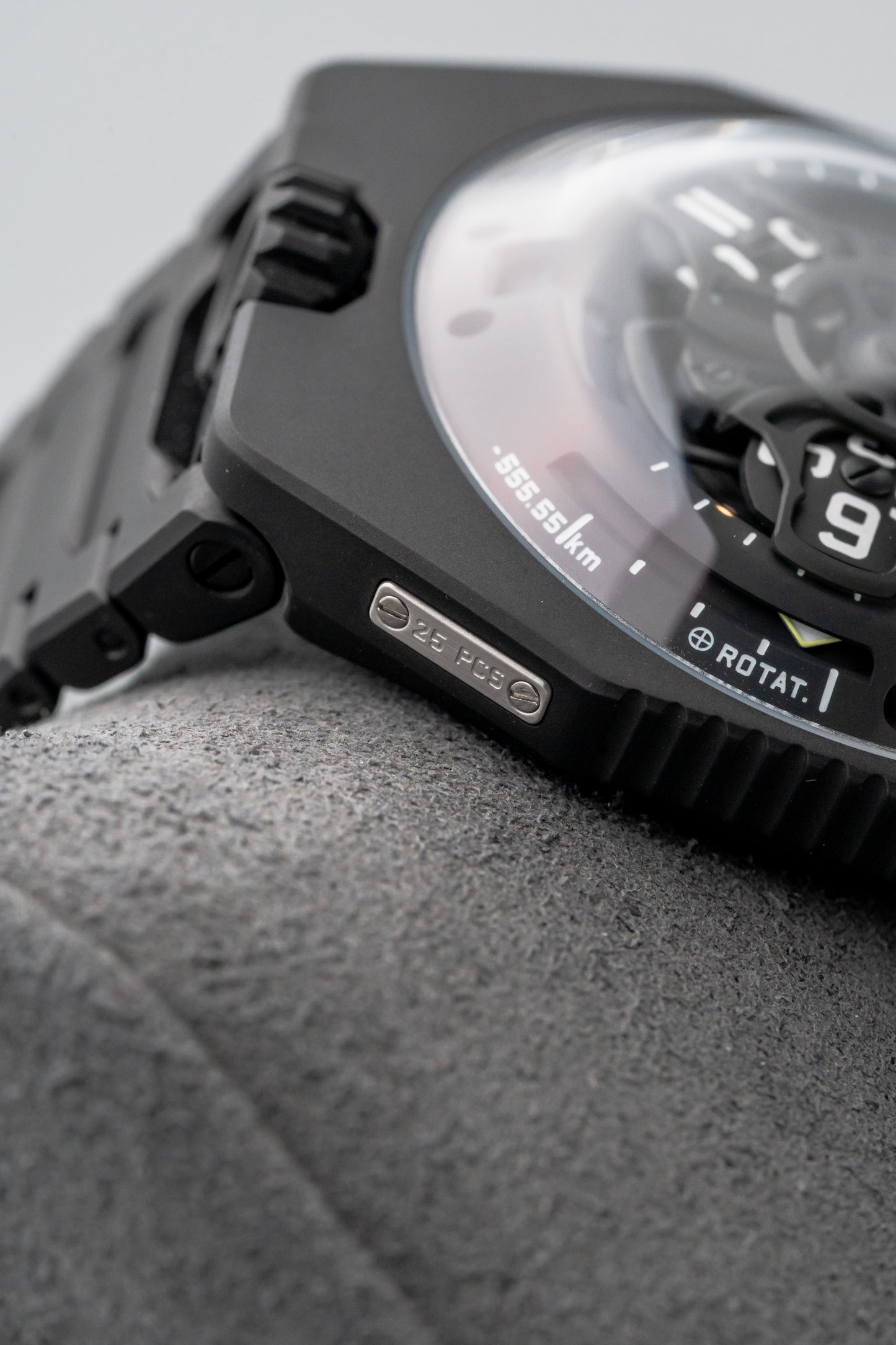 Urwerk UR-100V Full Black Titanium Jacket Skeleton Dial