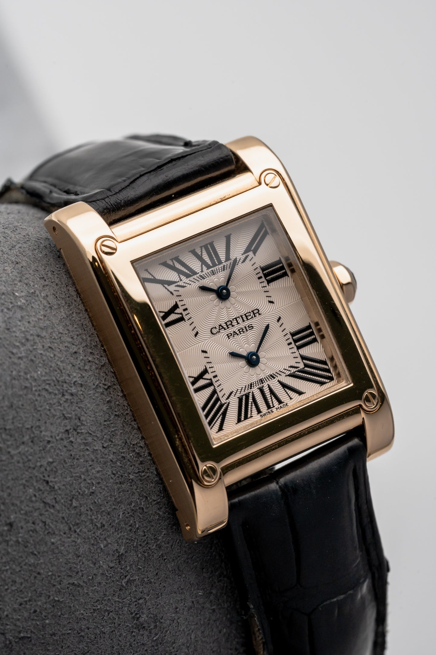 Cartier Tank à Vis Dual Time CPCP 2551 W1534251