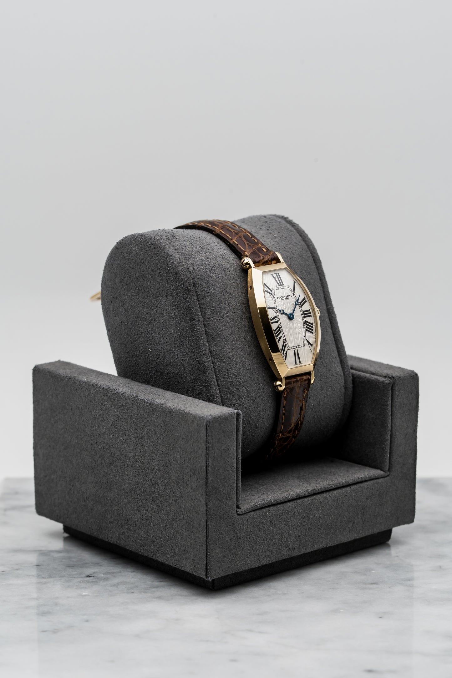 Cartier Tonneau Collection Privée Cartier Paris CPCP W1541451