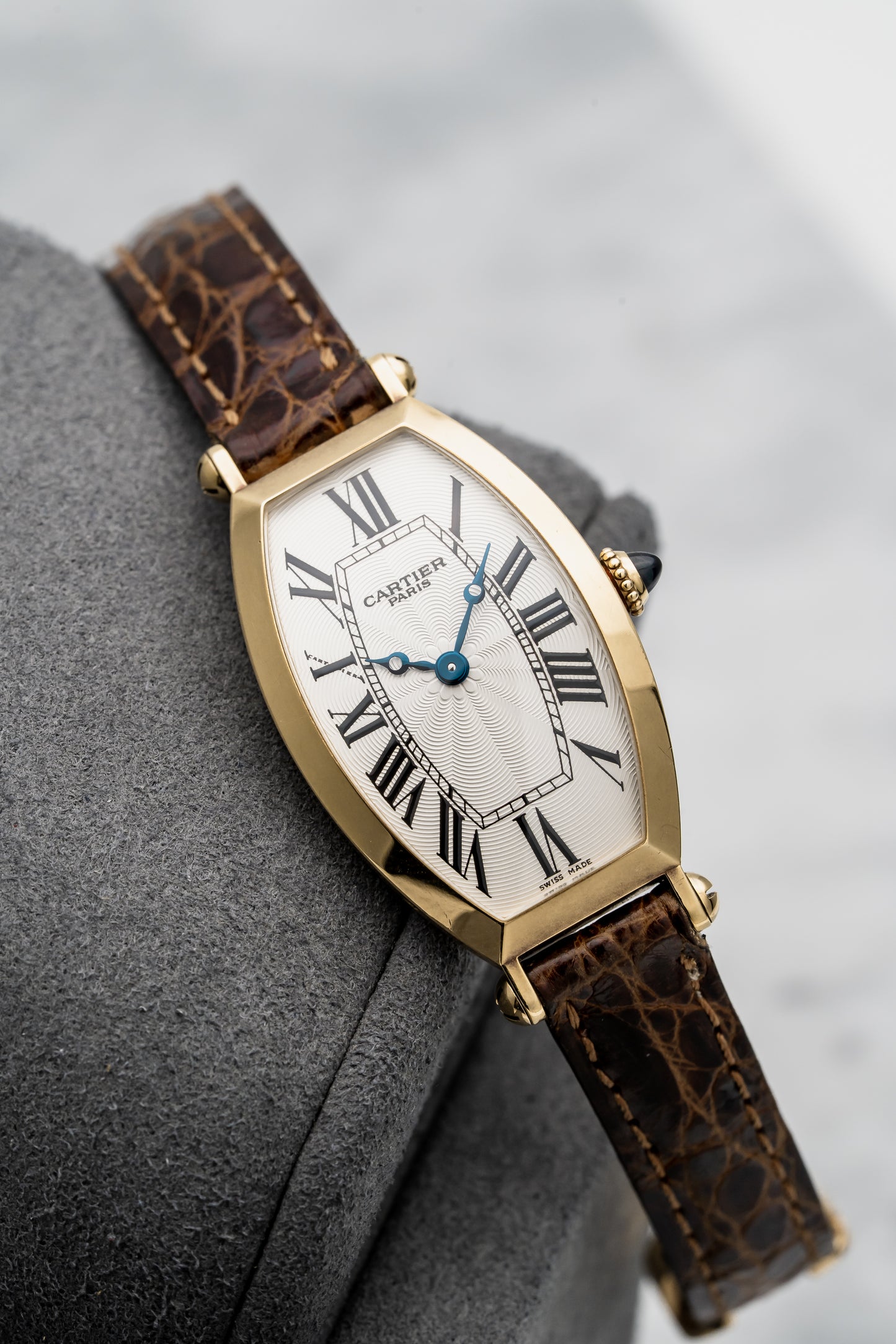 Cartier Tonneau Collection Privée Cartier Paris CPCP W1541451