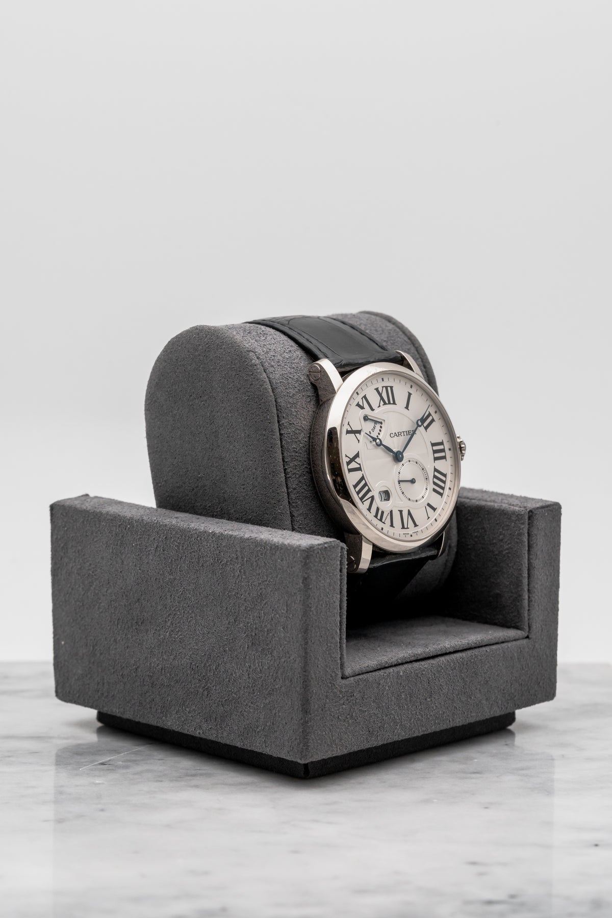 Cartier Rotonde de Cartier W1556202 Silver Guilloché Dial