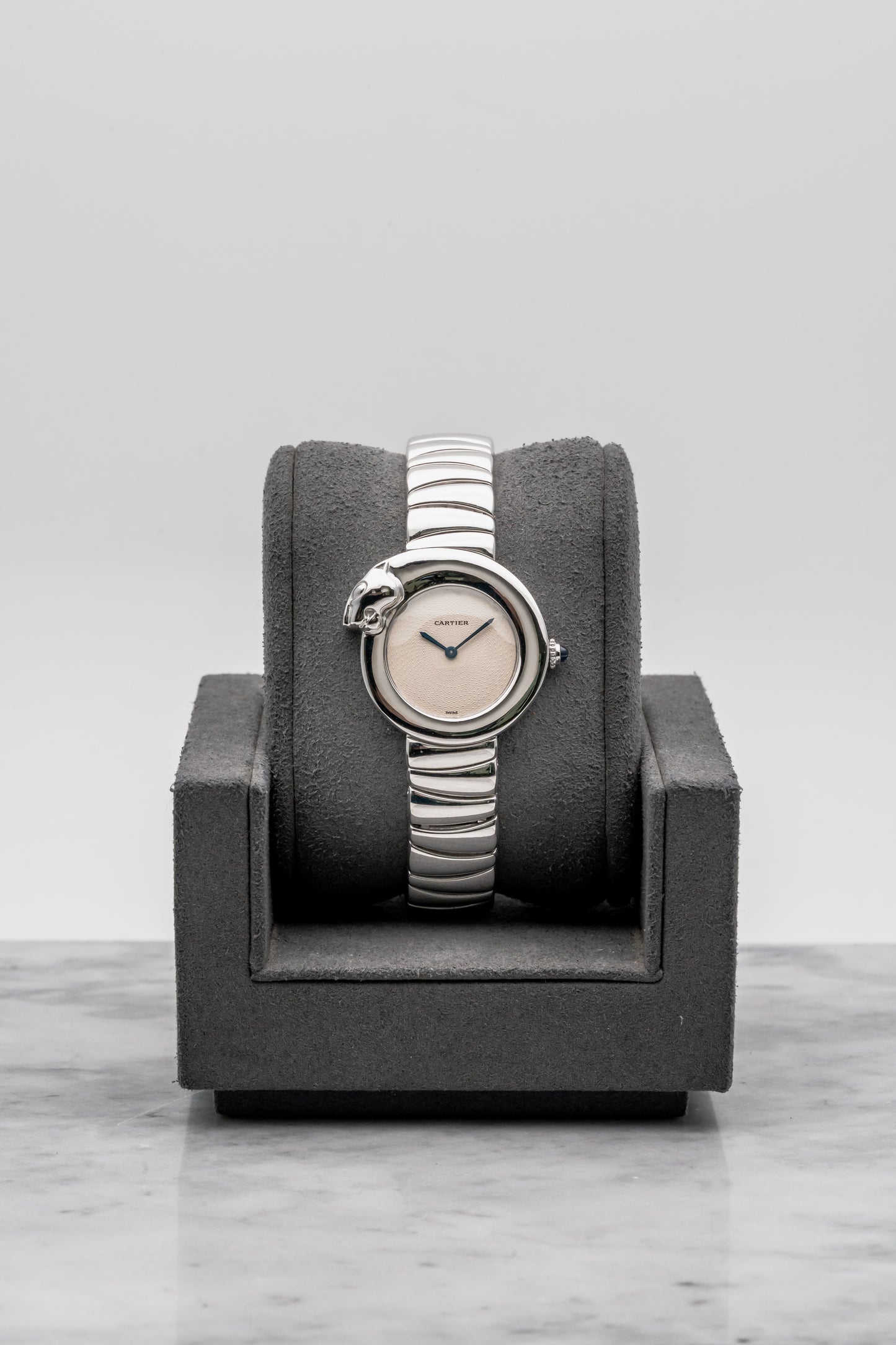 Cartier Panthère 1925 Figurative 18K White Gold