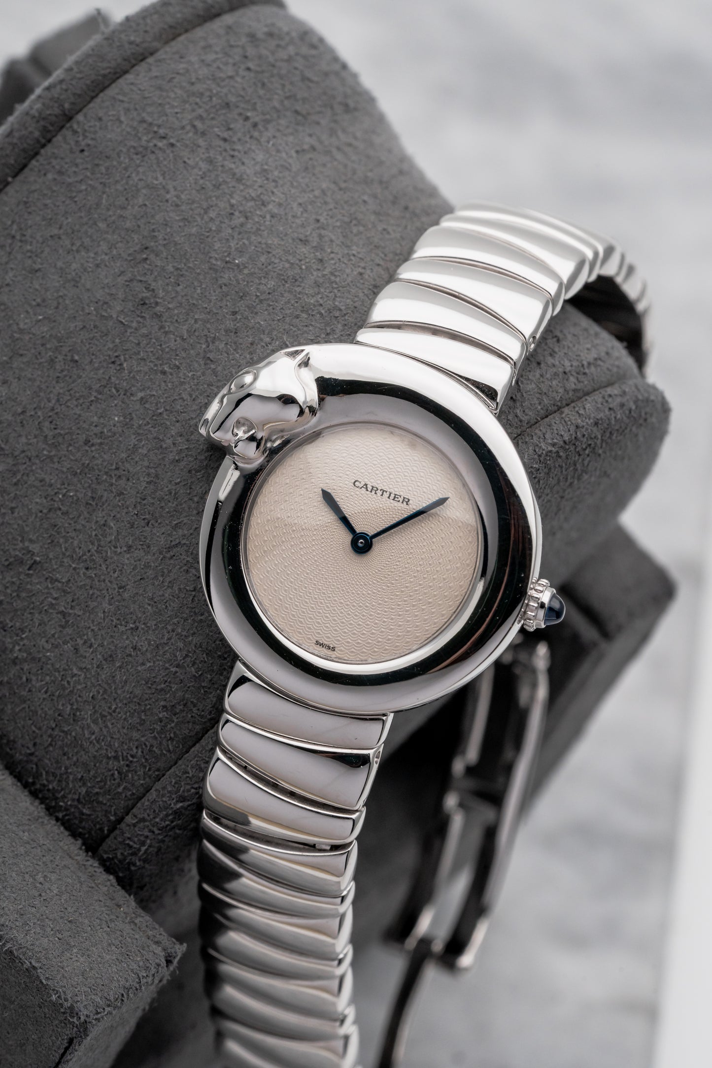 Cartier Panthère 1925 Figurative 18K White Gold