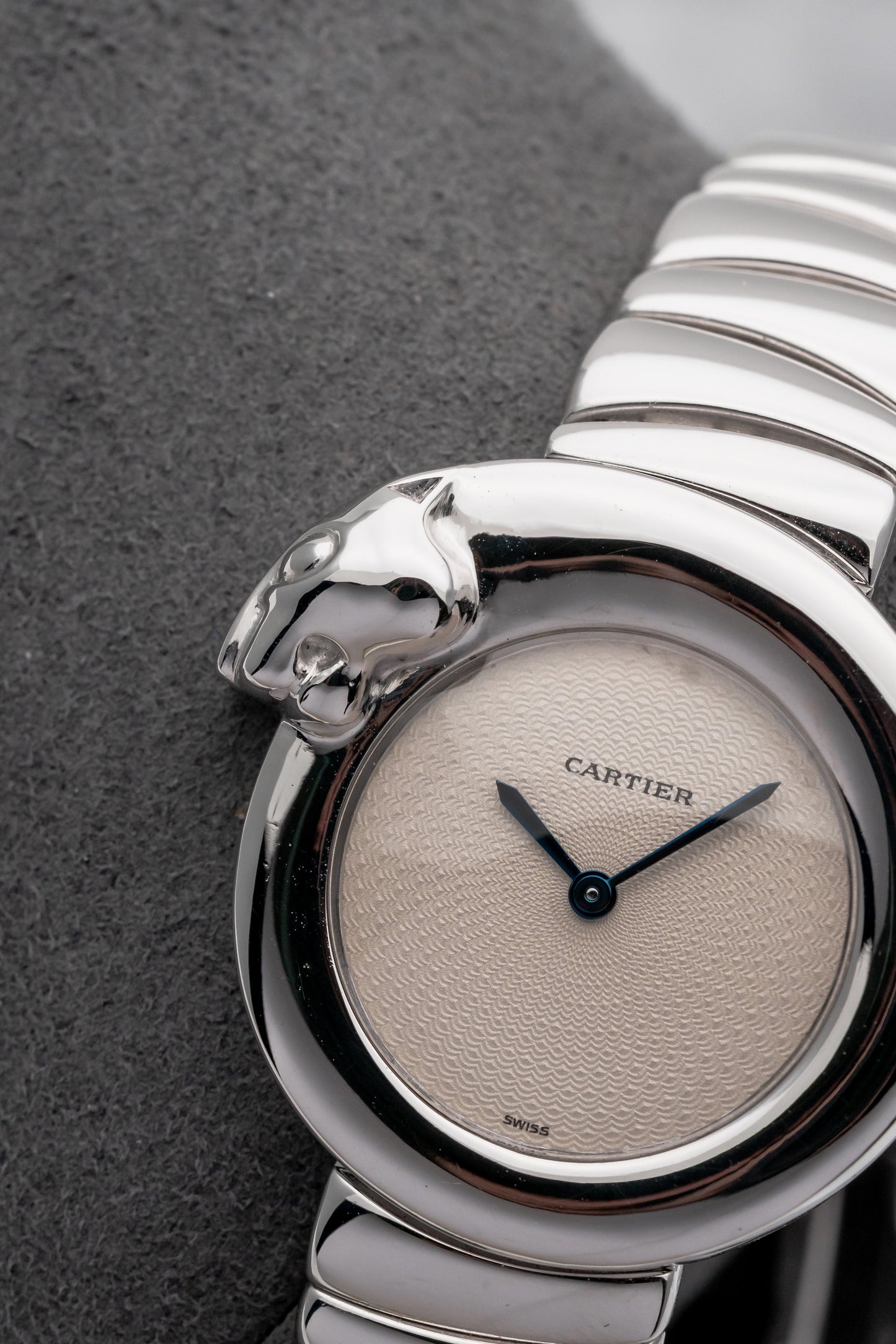 Cartier Panthère 1925 Figurative 18K White Gold