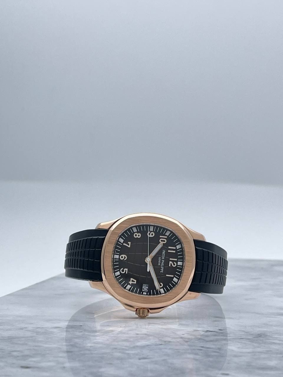 Patek Philippe Aquanaut 5167R Rose Gold
