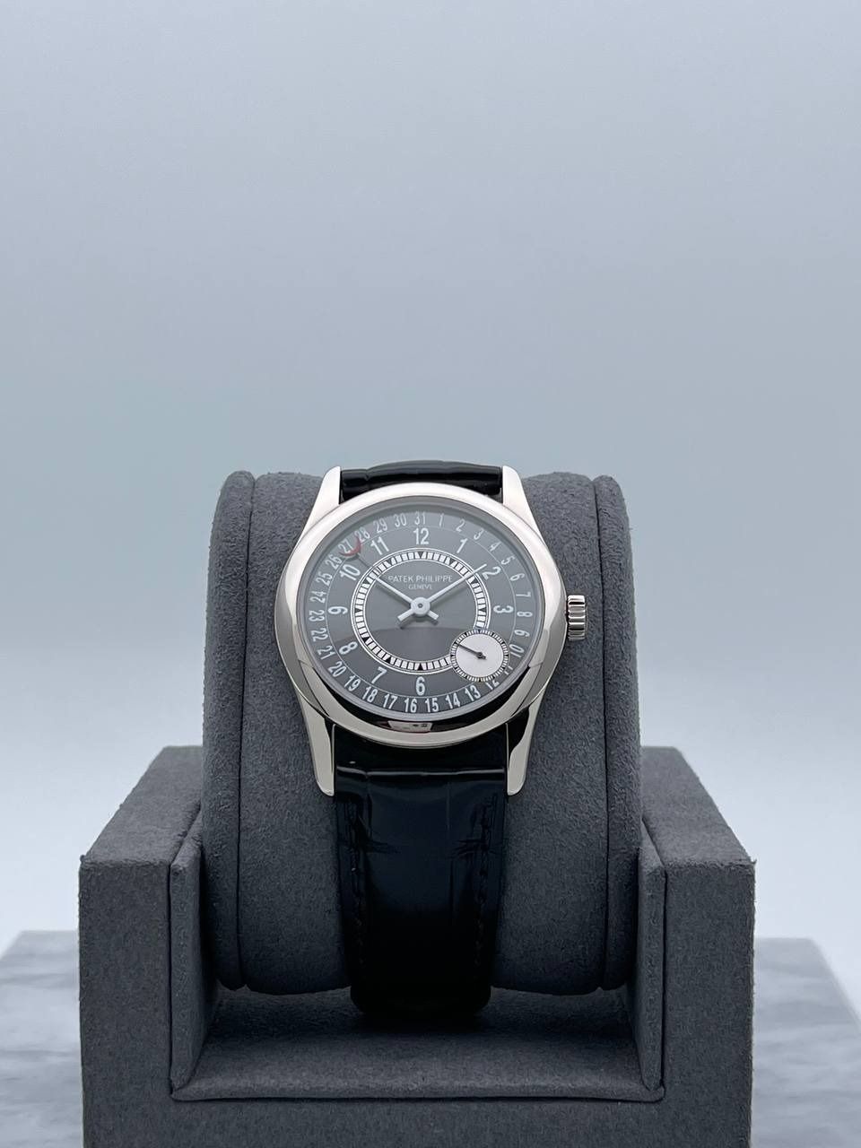 Patek Philippe Calatrava 6000G-010