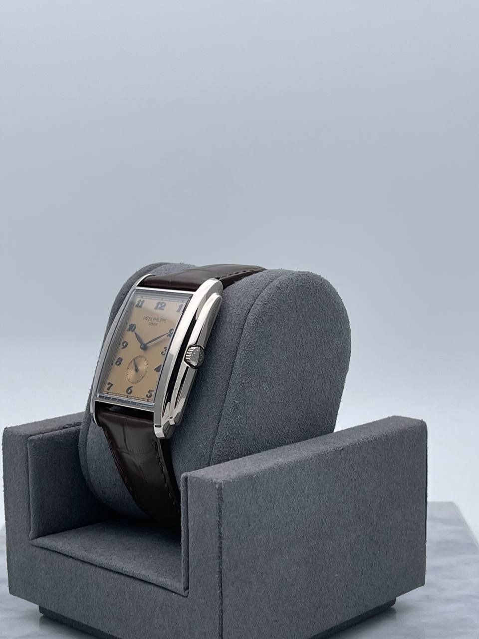 Patek Philippe Gondolo 5124G Salmon Dial