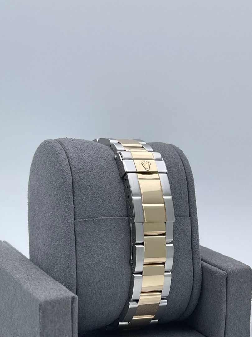 Rolex Yachtmaster Half Gold 16623